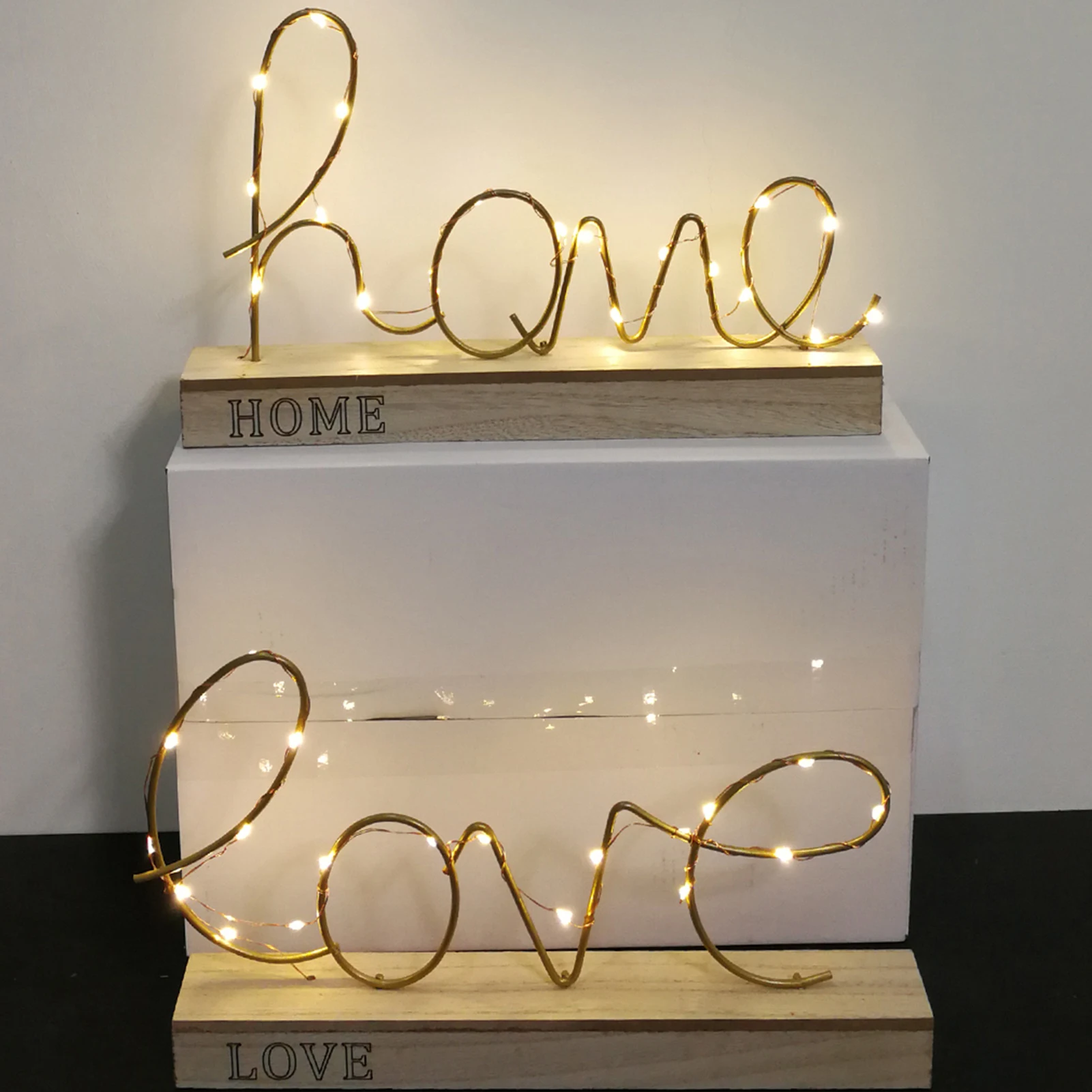 Desktop Art Decoration Lamp Neon Sign Table Light With Base Stars, Home Love Letter-shaped Wrought Iron Shaped Decorative Lights
Desktop Art Decoration Lamp Neon Sign Table Light With Base Stars, Home Love Letter-shaped Wrought Iron Shaped Decorative Lights