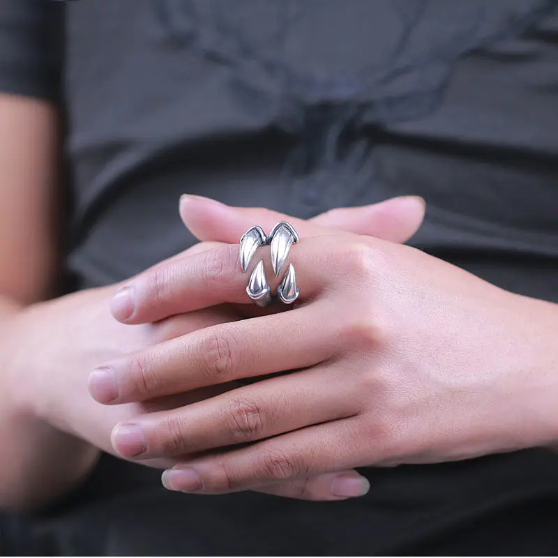 Original Design Double Scratch Opening Neutral Ring Creative Thai Punk Designer Unique Craft Luxury Noble Jewelry
Original Design Double Scratch Opening Neutral Ring Creative Thai Punk Designer Unique Craft Luxury Noble Jewelry