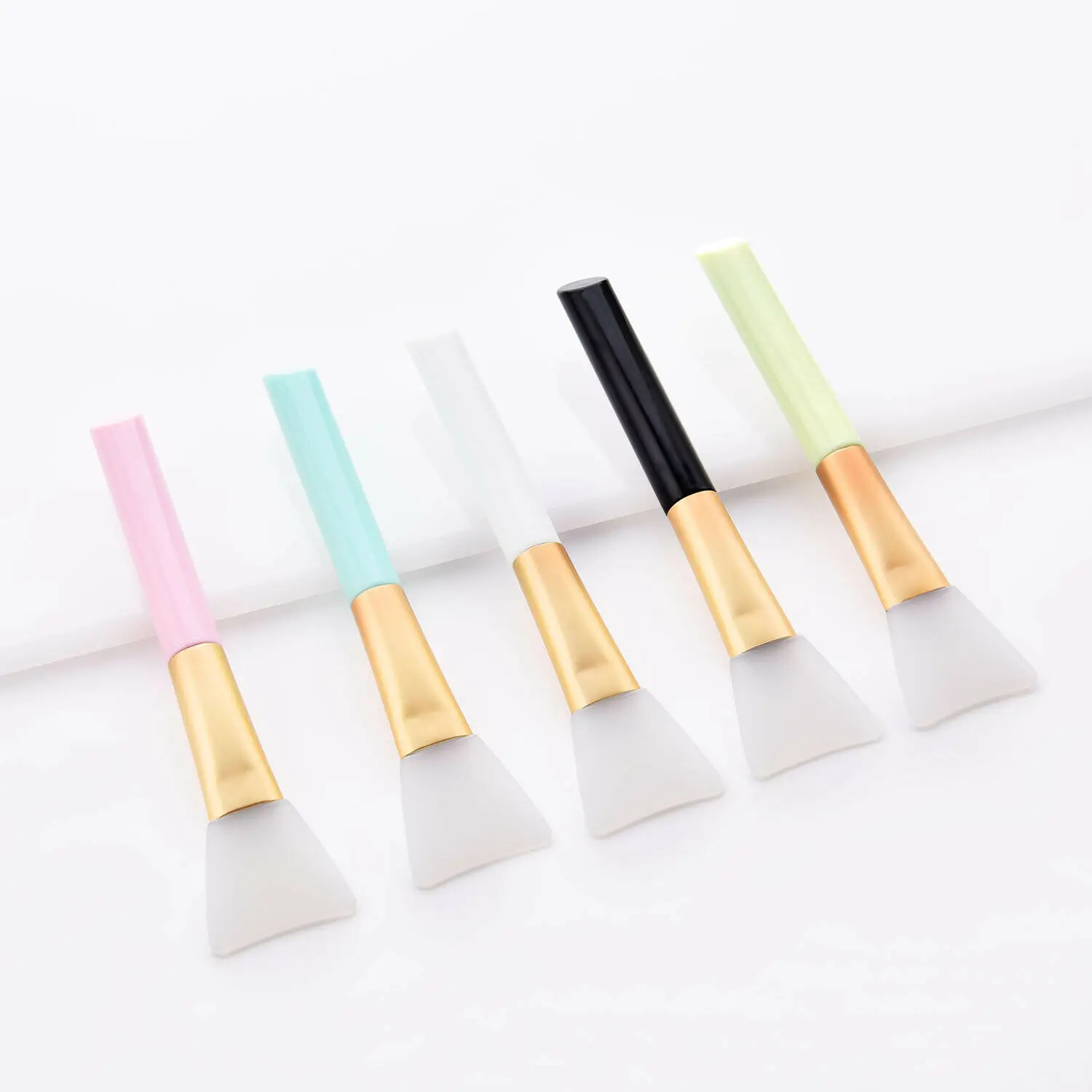 Women Mask Mud Mixing Brush Kit Silicone Facial Face Mask Brush Tools 5 Color Soft Women Skin Face Care Supplies
Women Mask Mud Mixing Brush Kit Silicone Facial Face Mask Brush Tools 5 Color Soft Women Skin Face Care Supplies