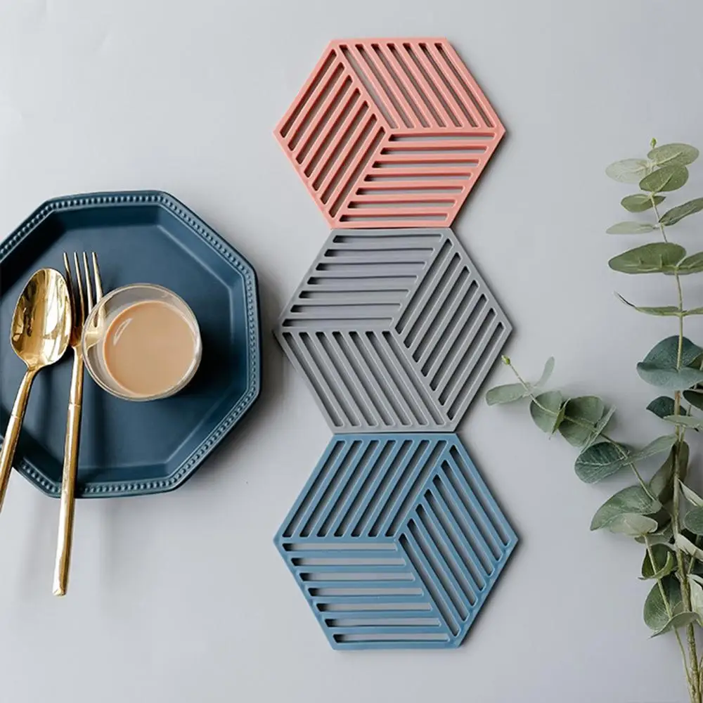 New Chic Silicone Coaster Cup Hexagon Mats Pad Heat-insulated Bowl Placemat Home Decor Desktop Eco-friendly Japanese Simple 1PCS
New Chic Silicone Coaster Cup Hexagon Mats Pad Heat-insulated Bowl Placemat Home Decor Desktop Eco-friendly Japanese Simple 1PCS