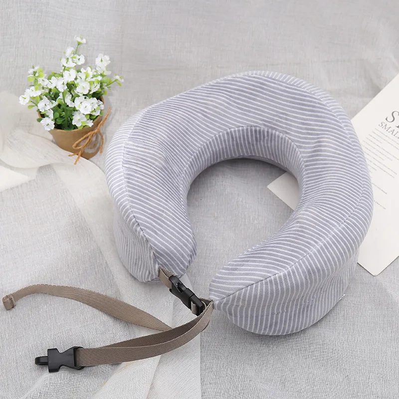 Cute Neck pillow Airplane travel pillow to protect the cervical spine New pinstripe memory foam U-shaped pillow for easy storage
Cute Neck pillow Airplane travel pillow to protect the cervical spine New pinstripe memory foam U-shaped pillow for easy storage