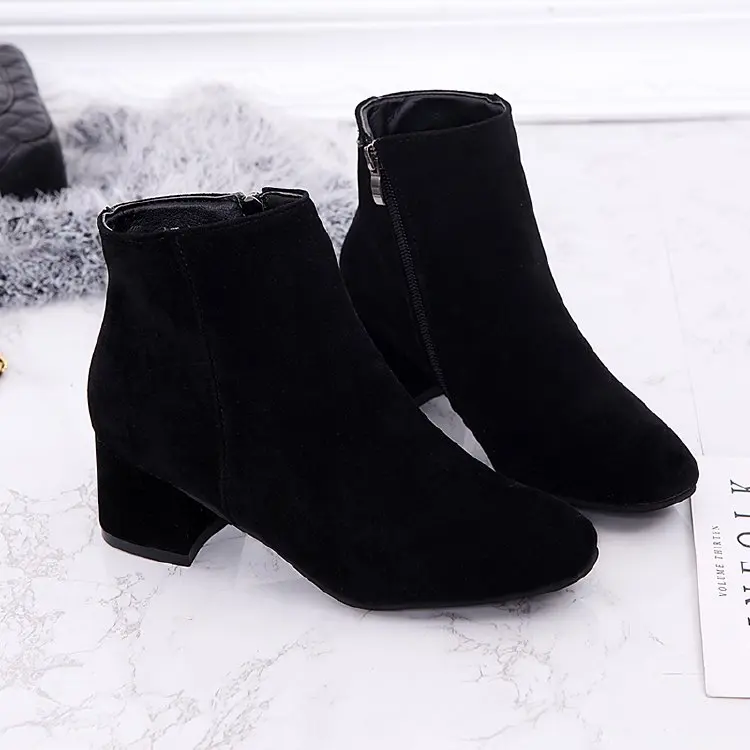 Fashion Ladies Ankle Boots Mid-heel Zipper Boots Thick-soled Sexy Ladies High Heels Boots 2021 New Winter
Fashion Ladies Ankle Boots Mid-heel Zipper Boots Thick-soled Sexy Ladies High Heels Boots 2021 New Winter