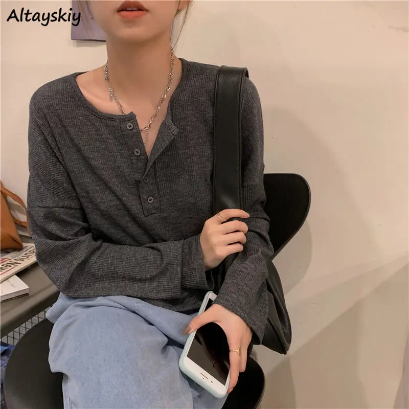 Long Sleeve T-shirts Women Elegant Simple Pure Button Design Retro Ins Autumn Ladies Tees Top All-match BF Style Mujer Clothes
Long Sleeve T-shirts Women Elegant Simple Pure Button Design Retro Ins Autumn Ladies Tees Top All-match BF Style Mujer Clothes