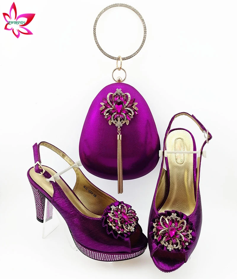 High Quality Italian Ladies Matching Shoe and Bag Material with PuShoes and Bags Set for Party Women Shoe and Bag in Purple
High Quality Italian Ladies Matching Shoe and Bag Material with PuShoes and Bags Set for Party Women Shoe and Bag in Purple