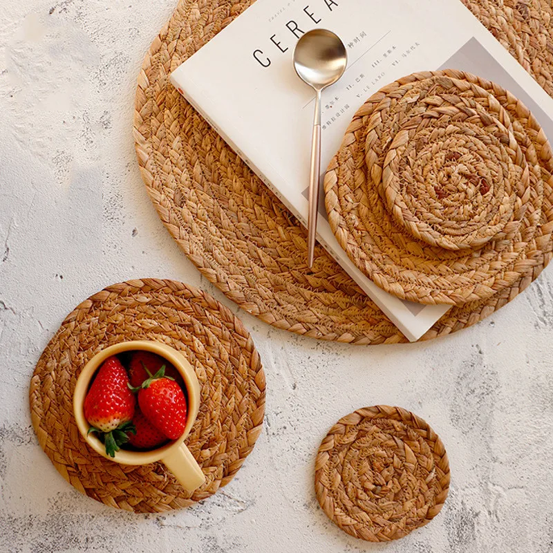 Round Straw Woven Nordic Style Non-slip Kitchen Placemat Coaster Insulation Pad Dish Coffee Cup Table Mat Home Decor 51017
Round Straw Woven Nordic Style Non-slip Kitchen Placemat Coaster Insulation Pad Dish Coffee Cup Table Mat Home Decor 51017