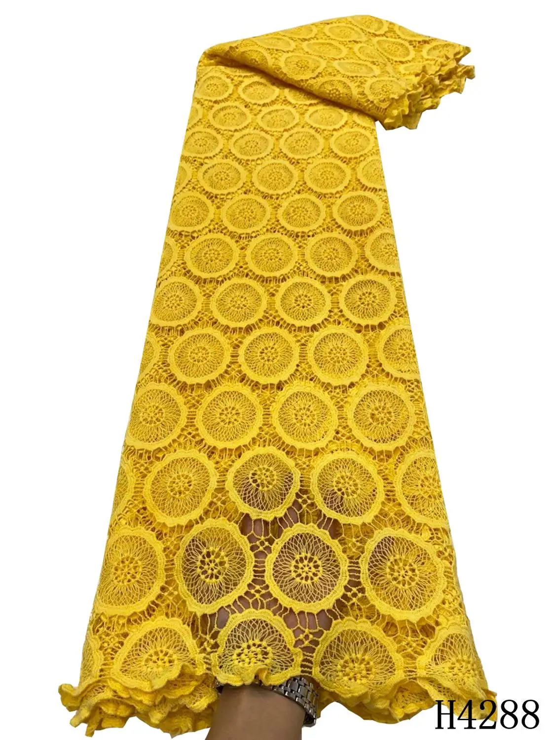 Cord Lace Fabric Guipure Lace 2020 High Quality African Lace Fabric Nigerian Lace Fabric Water Souble 5 yards For Party Dress
Cord Lace Fabric Guipure Lace 2020 High Quality African Lace Fabric Nigerian Lace Fabric Water Souble 5 yards For Party Dress