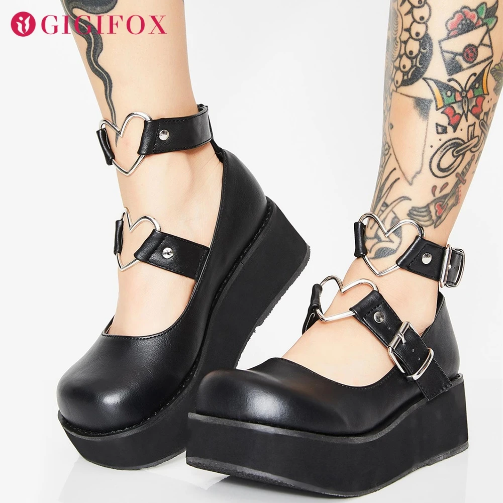 2021 Brand New Plus Size 43 Sweet Gothic Style Girls Pink Black Heart Decoration Mary Janes Flats Platform Shoes Women
2021 Brand New Plus Size 43 Sweet Gothic Style Girls Pink Black Heart Decoration Mary Janes Flats Platform Shoes Women