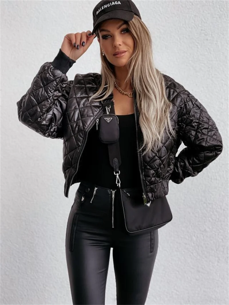 Autumn Winter Women Short Zipper Parkas Argyle Coat Wear Black Casual Thin Parkas Round Neck Jacket Long Sleeve Cotton Outwear
Autumn Winter Women Short Zipper Parkas Argyle Coat Wear Black Casual Thin Parkas Round Neck Jacket Long Sleeve Cotton Outwear