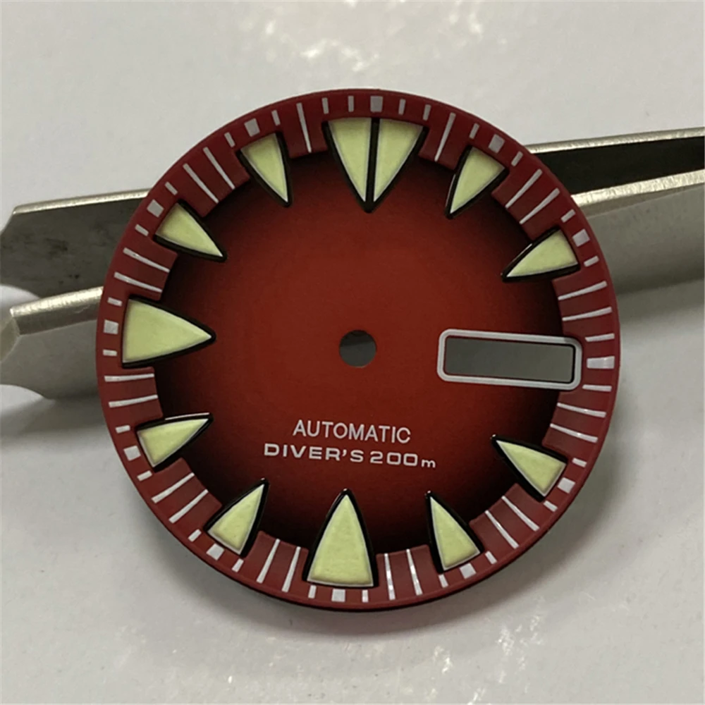 28.7mm Dial for NH36A Movement Diving Watch Modification Parts Gradient Red Super C3 with Luminous Dial with logo
28.7mm Dial for NH36A Movement Diving Watch Modification Parts Gradient Red Super C3 with Luminous Dial with logo