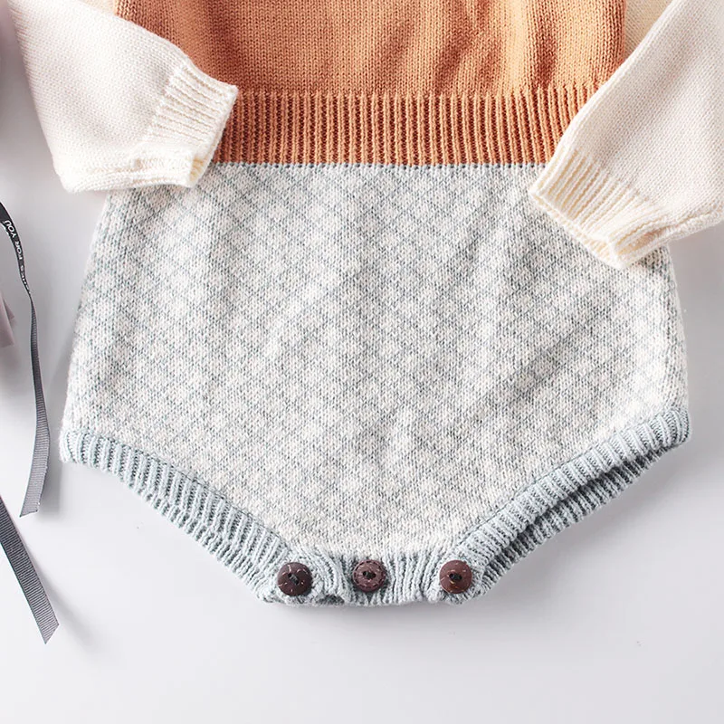 Baby Rompers Retro Stitching Knitted Jumpsuit Autumn Winter Infant Kid Baby Girl Boy Knitted Clothes Romper Jumpsuit Outfits
Baby Rompers Retro Stitching Knitted Jumpsuit Autumn Winter Infant Kid Baby Girl Boy Knitted Clothes Romper Jumpsuit Outfits