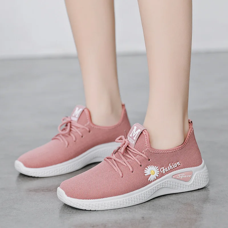 Cloth shoes women's breathable sports casual shoes middle-aged and elderly mothers shoes stall shoes spring new style
Cloth shoes women's breathable sports casual shoes middle-aged and elderly mothers shoes stall shoes spring new style