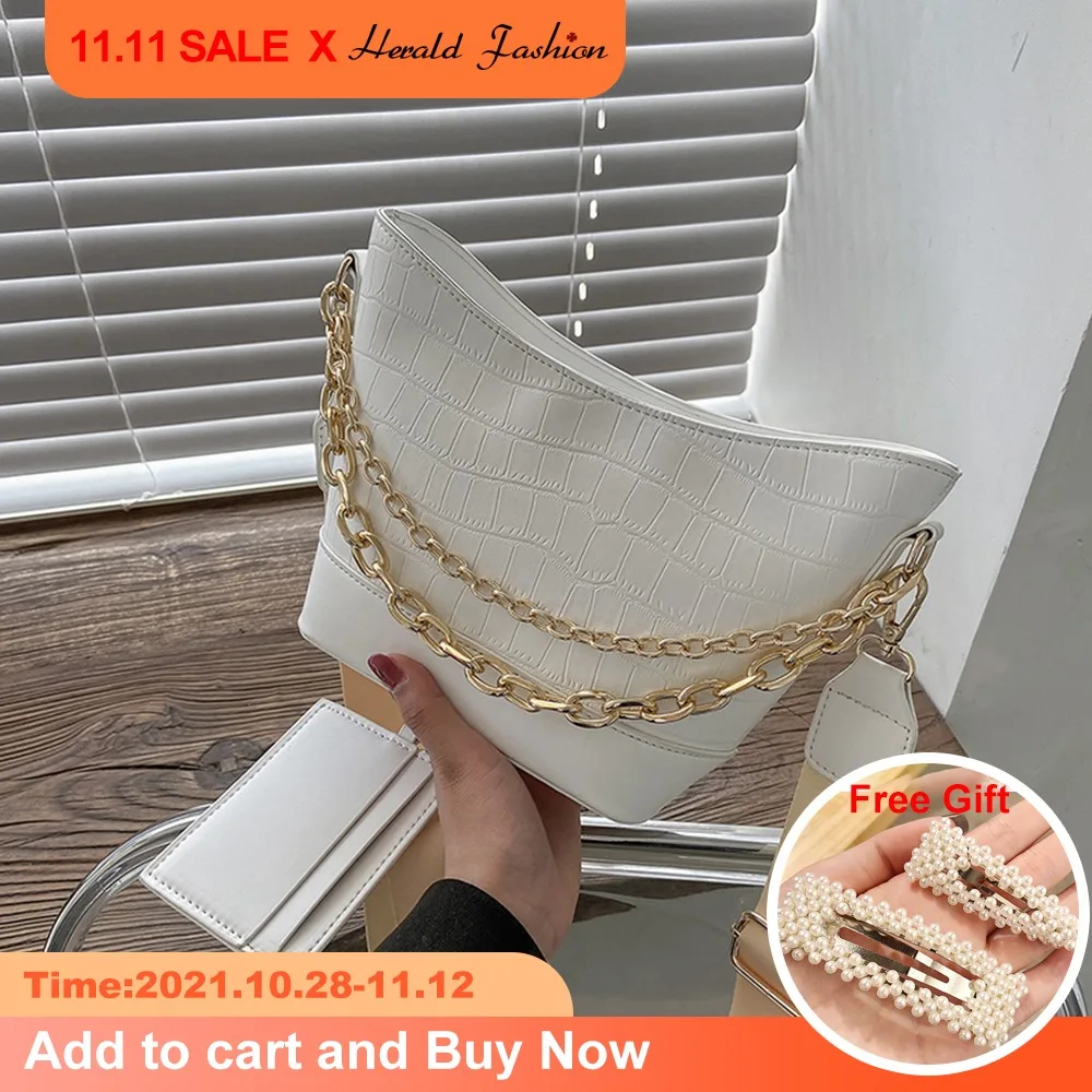 Простая Сумка через плечо из искусственной кожи с полумесяцем для женщин 2021, модные сумки через плечо с каменным узором, женские сумки, доро...
Простая Сумка через плечо из искусственной кожи с полумесяцем для женщин 2021, модные сумки через плечо с каменным узором, женские сумки, доро...