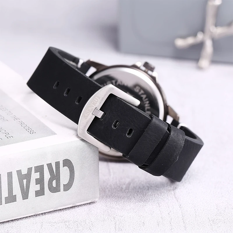 Skull Style Quartz Men Watch Leather Strap Mens Watches Wateproof Skeleton Creative Wristwatch For Man Relogio Masculino New
Skull Style Quartz Men Watch Leather Strap Mens Watches Wateproof Skeleton Creative Wristwatch For Man Relogio Masculino New