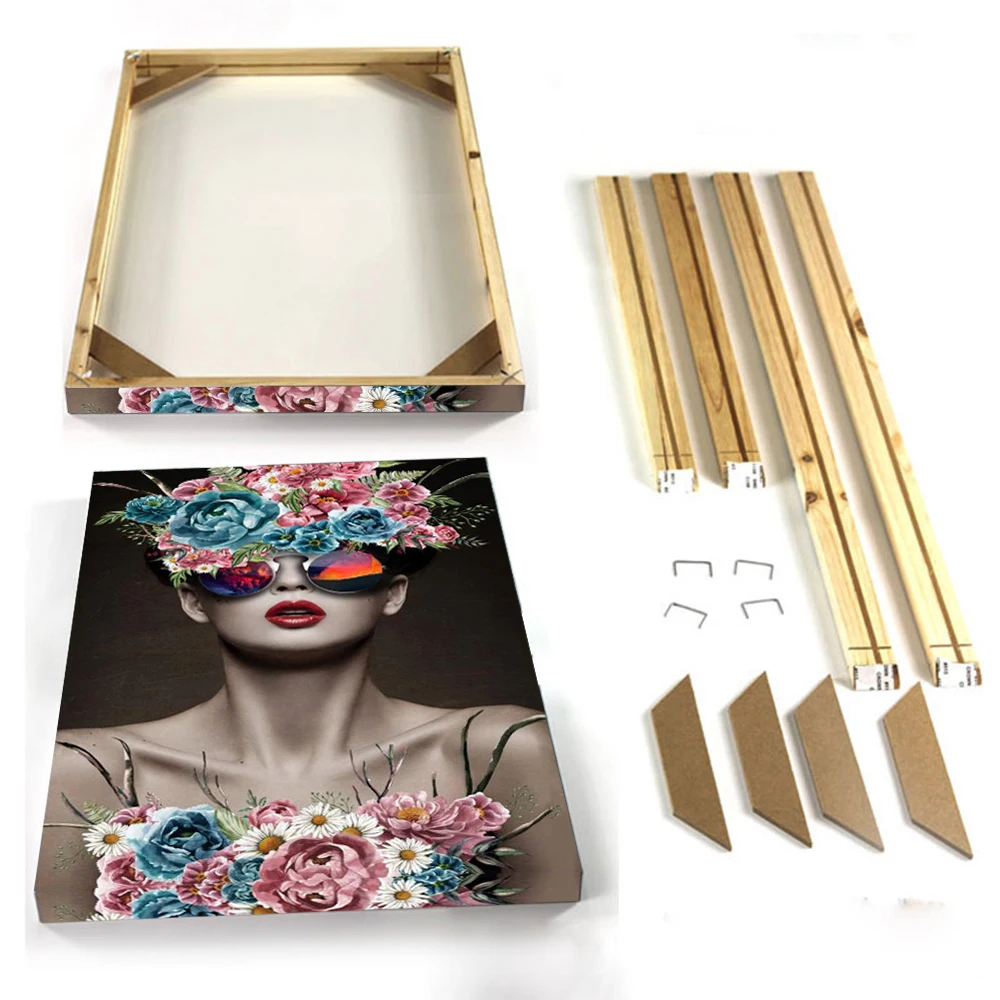 The wooden frame is used to prepare stretched canvas paintings hanging on the murals, independent easels for posters and prints
The wooden frame is used to prepare stretched canvas paintings hanging on the murals, independent easels for posters and prints