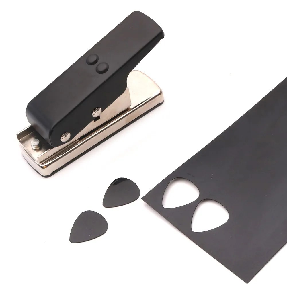 1pc Guitar Pick Maker Guitarra Pick Strips DIY Perforated Guitar Picker Plastic Card Cutting Guitarra Tool Musical Instrument
1pc Guitar Pick Maker Guitarra Pick Strips DIY Perforated Guitar Picker Plastic Card Cutting Guitarra Tool Musical Instrument