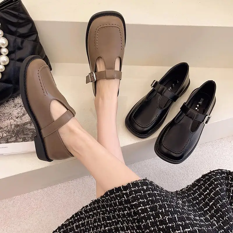 Women's Shoes 2021 Spring British Style Shallow Round Toe Loafers Flat Platform Shoe Vintage Buckle Leather Flats Single Shoes
Women's Shoes 2021 Spring British Style Shallow Round Toe Loafers Flat Platform Shoe Vintage Buckle Leather Flats Single Shoes