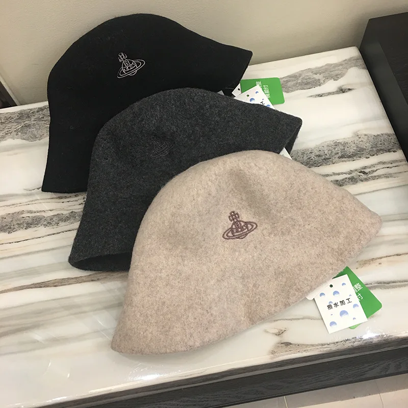 Autumn Winter Women's Bucket Hat With Classic Logo Japanese Embroidered Warm Pure Wool Fisherman Hat Famous Brand Female
Autumn Winter Women's Bucket Hat With Classic Logo Japanese Embroidered Warm Pure Wool Fisherman Hat Famous Brand Female