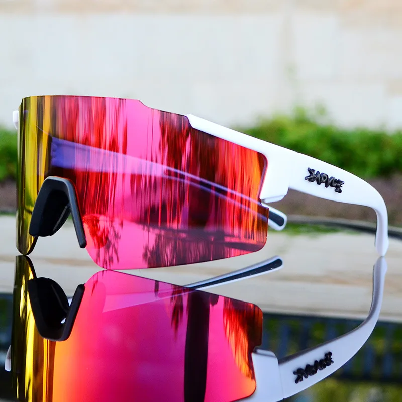 2021 Cycling Sunglasses Riding eyewear men women Outdoor Sports Mountain road bike glasses Photochromic uv400 Bicycle Glasses
2021 Cycling Sunglasses Riding eyewear men women Outdoor Sports Mountain road bike glasses Photochromic uv400 Bicycle Glasses