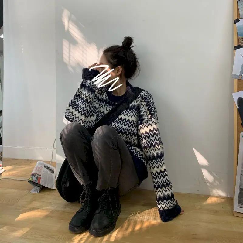 Net red sweater women's winter tide retro Hong Kong flavor inner base knitting new outer wear loose lazy pullover sweater
Net red sweater women's winter tide retro Hong Kong flavor inner base knitting new outer wear loose lazy pullover sweater