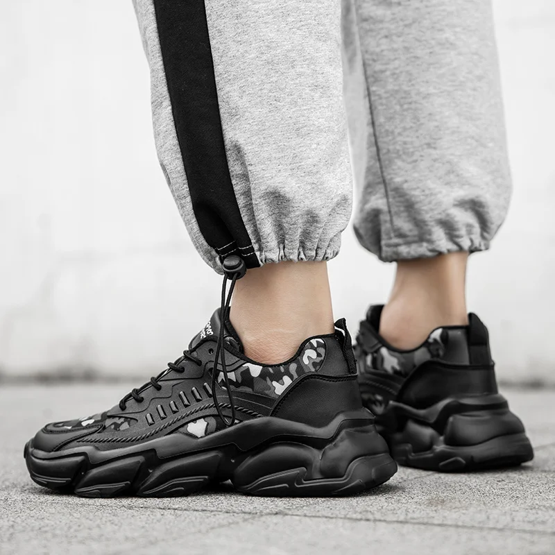 Men's Outdoor Running Shoes Young Man Damping Platform Sneakers Non-slip Male Footwear Breathable Comfortable Sports Shoes
Men's Outdoor Running Shoes Young Man Damping Platform Sneakers Non-slip Male Footwear Breathable Comfortable Sports Shoes