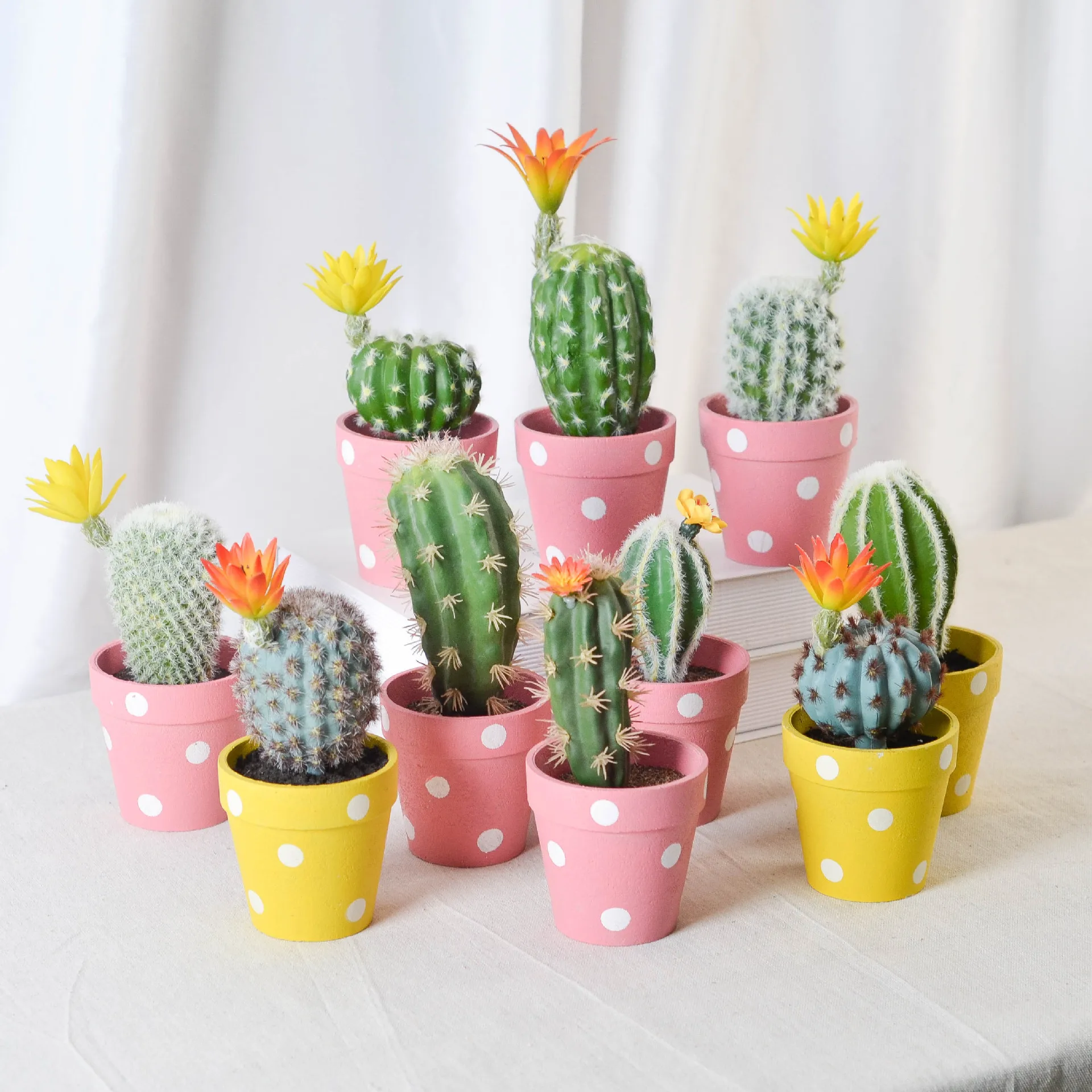 Plantas Artificiales Home Wedding Garden Decoration Outdoor Artificial Succulents Plants Party Arrangement Accessories Decor
Plantas Artificiales Home Wedding Garden Decoration Outdoor Artificial Succulents Plants Party Arrangement Accessories Decor