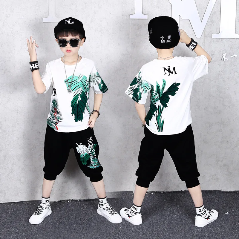Children's Sets Boys' Summer 2021 New Casual Short-Sleeved Top and Pants Two-Piece Suit Kids Clothing BT73
Children's Sets Boys' Summer 2021 New Casual Short-Sleeved Top and Pants Two-Piece Suit Kids Clothing BT73