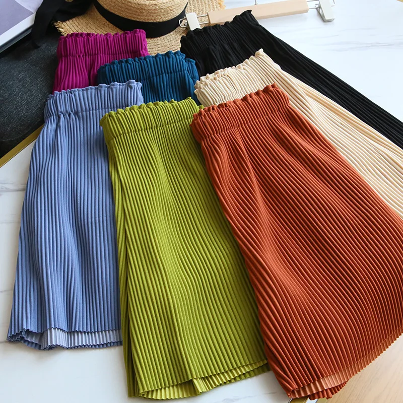 Women Summer solid loose Shorts Solid Wide-leg Knee-length Harajuku Simple Ins Trendy All-match Students Chic plus size Casual
Women Summer solid loose Shorts Solid Wide-leg Knee-length Harajuku Simple Ins Trendy All-match Students Chic plus size Casual