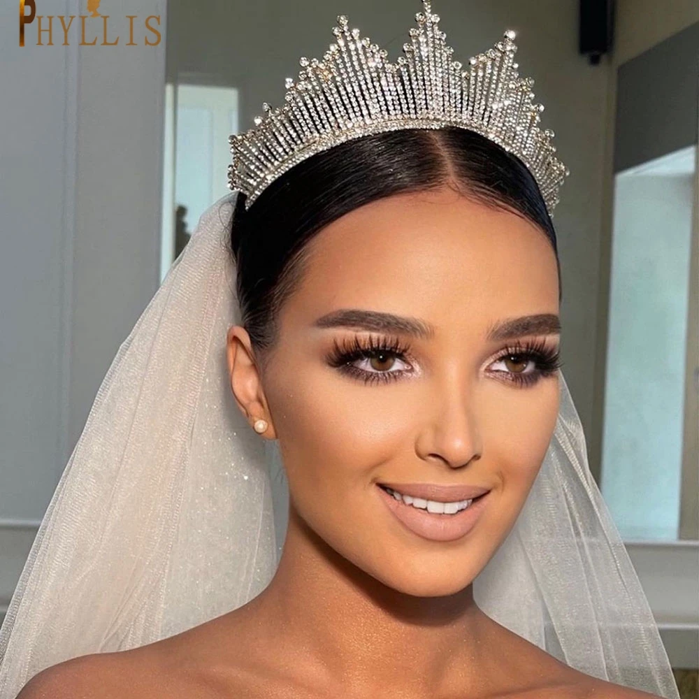 A95 Luxury Rhinestone Bridal Crown Tiaras Silver Color Crystal Diadem Tiaras Bride Headbands Wedding Brithday Hair Accessories
A95 Luxury Rhinestone Bridal Crown Tiaras Silver Color Crystal Diadem Tiaras Bride Headbands Wedding Brithday Hair Accessories