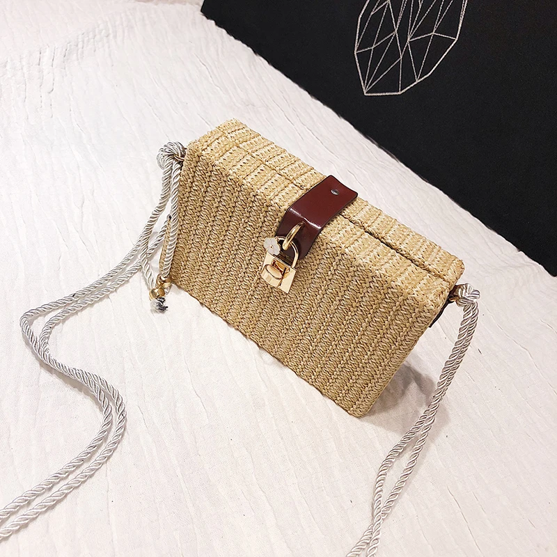 New Woman Shoulder Bag Fashionable Simple Chain Messenger Bag High Quality Luxury Designer Handbag 2021 New Female Underarm Bag
New Woman Shoulder Bag Fashionable Simple Chain Messenger Bag High Quality Luxury Designer Handbag 2021 New Female Underarm Bag