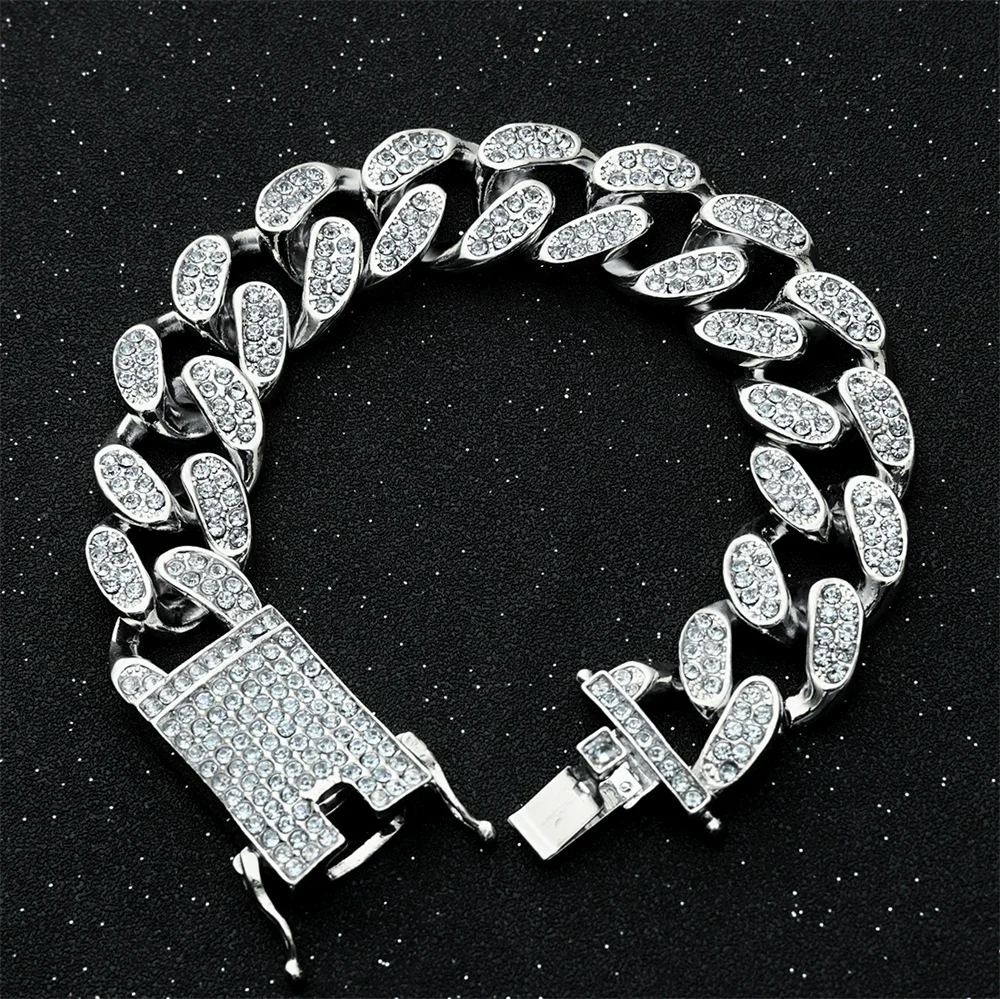 20mm Iced Out Bling Full Crystal Rhinestone Clasp Gold Silver Color Cuban Link Chain Necklace Men's Hip hop Necklaces Bracelet 
20mm Iced Out Bling Full Crystal Rhinestone Clasp Gold Silver Color Cuban Link Chain Necklace Men's Hip hop Necklaces Bracelet