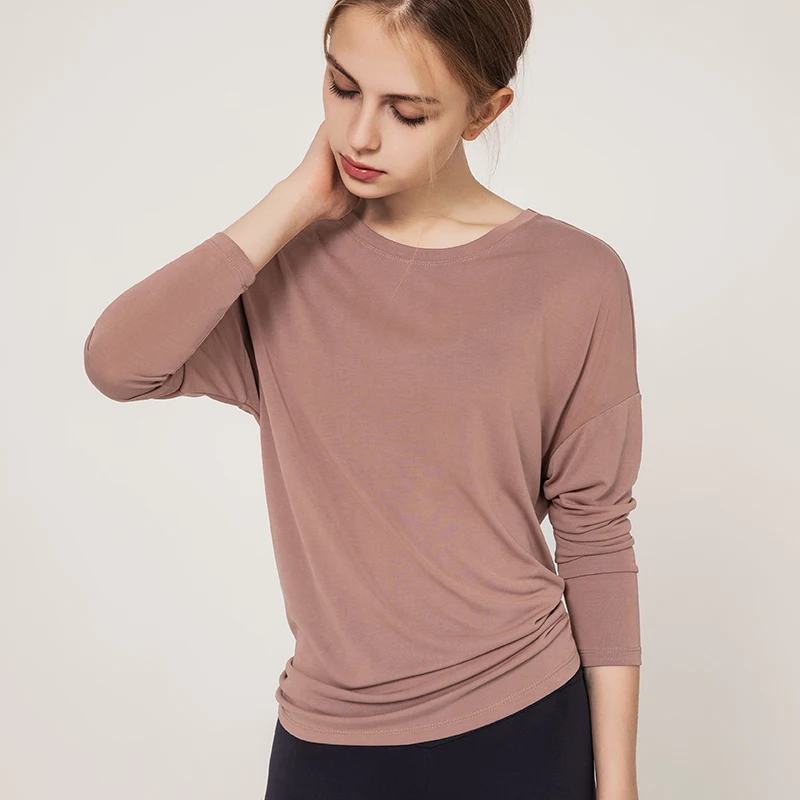 Women Loose Sport Tops Fashion Beautiful Back Running Athletic Yoga Shirt Elastic Breathable Long Sleeve Gym Workout Blouse
Women Loose Sport Tops Fashion Beautiful Back Running Athletic Yoga Shirt Elastic Breathable Long Sleeve Gym Workout Blouse