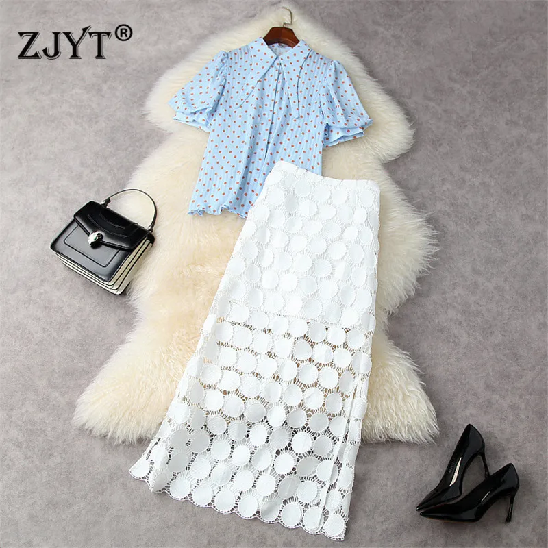 2021 New Fashion Summer Runway 2 Piece Set Women Designers Print Short Sleeve Blouse and Hollow Lace Skirt Suit Party Outfits
2021 New Fashion Summer Runway 2 Piece Set Women Designers Print Short Sleeve Blouse and Hollow Lace Skirt Suit Party Outfits