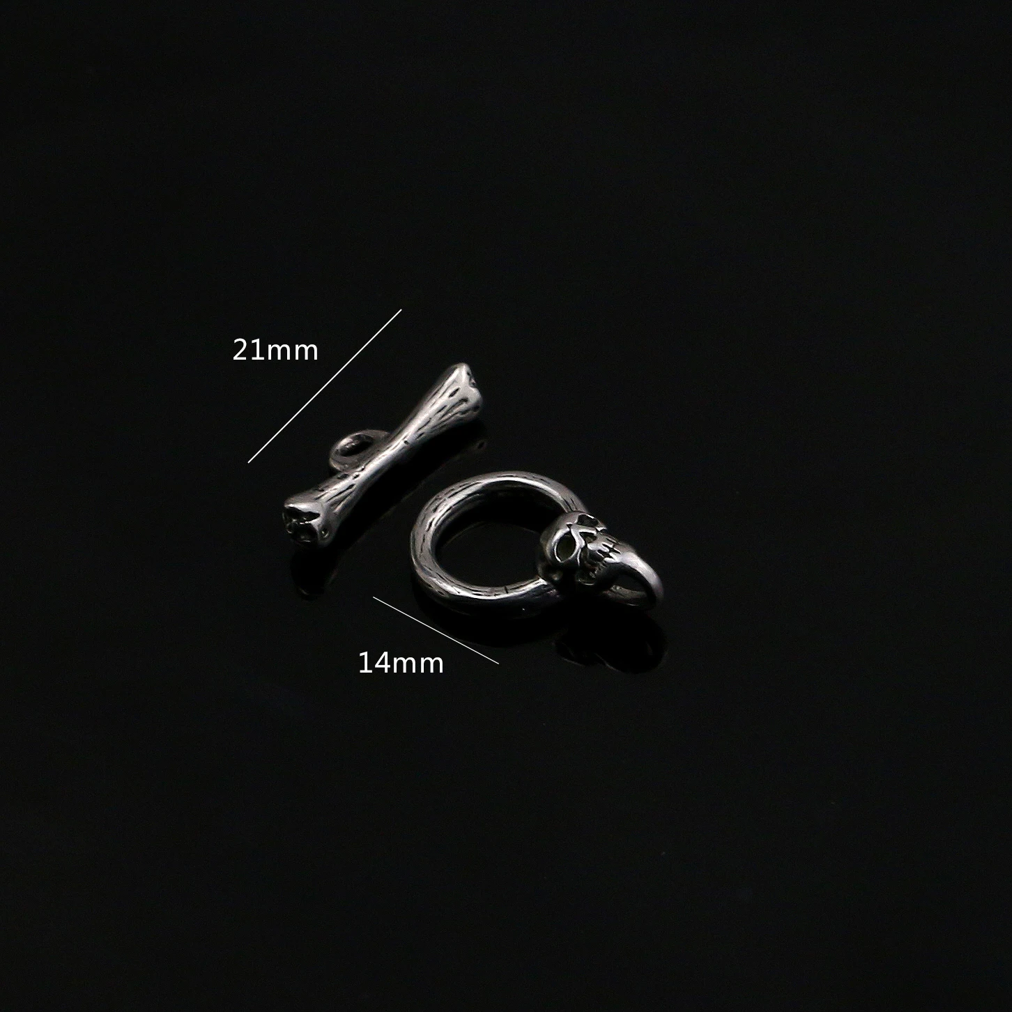 2pcs New Fashion Antique stainless steel OT Toggle Buckle Connectors Bracelet Necklace Clasps DIY Jewelry Findings Accessories
2pcs New Fashion Antique stainless steel OT Toggle Buckle Connectors Bracelet Necklace Clasps DIY Jewelry Findings Accessories