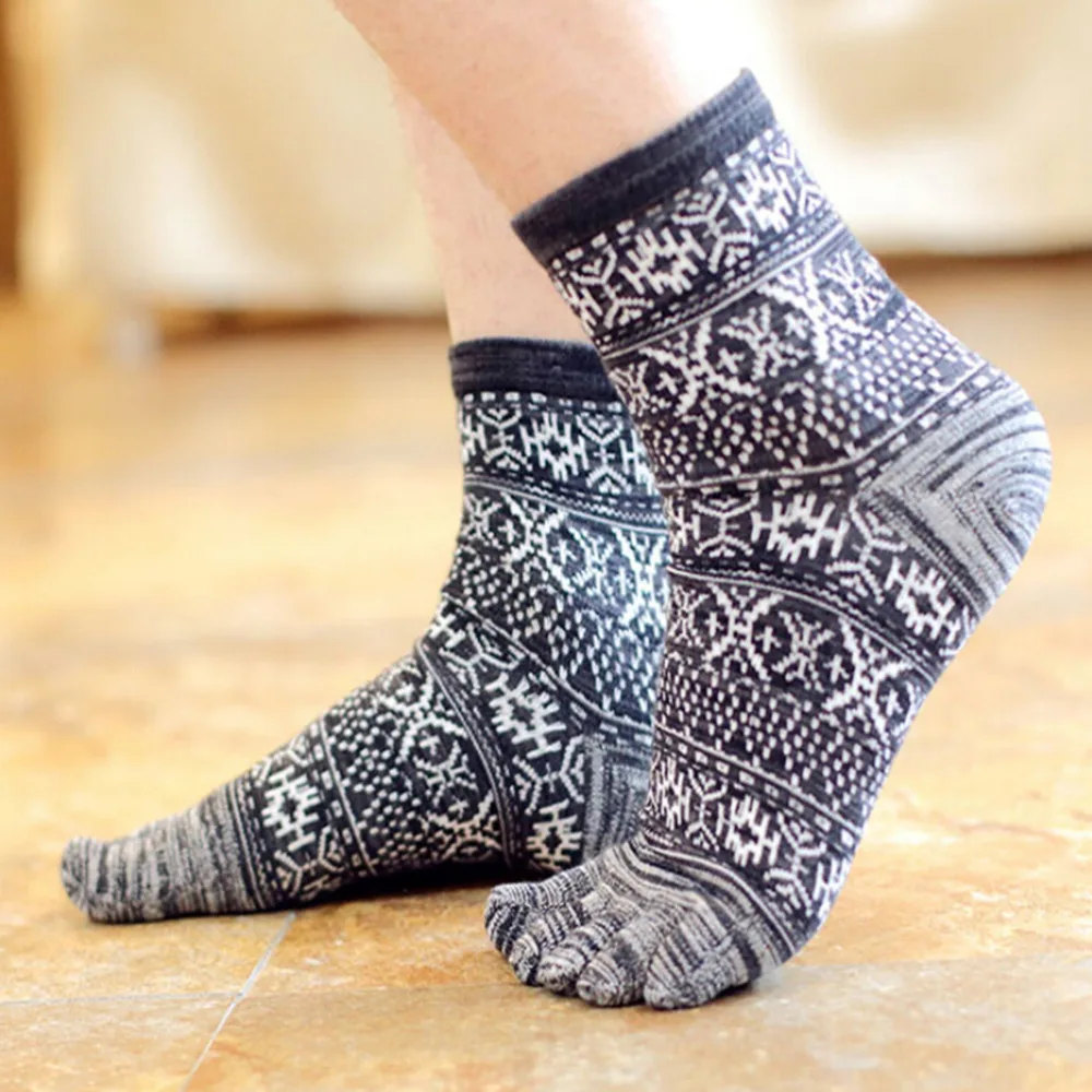 Five Finger Socks Men's 4 Colors Vintage Casual Style Cotton Men's Socks Male Thermal/Thick Warm Socks & Hosiery
Five Finger Socks Men's 4 Colors Vintage Casual Style Cotton Men's Socks Male Thermal/Thick Warm Socks & Hosiery