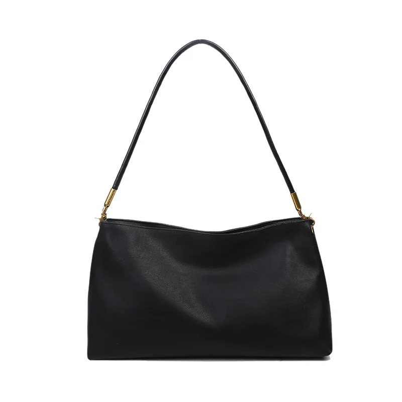 On the new fashion fashion casual shoulder messenger bag large capacity women fashion Joker armpit bag
On the new fashion fashion casual shoulder messenger bag large capacity women fashion Joker armpit bag
