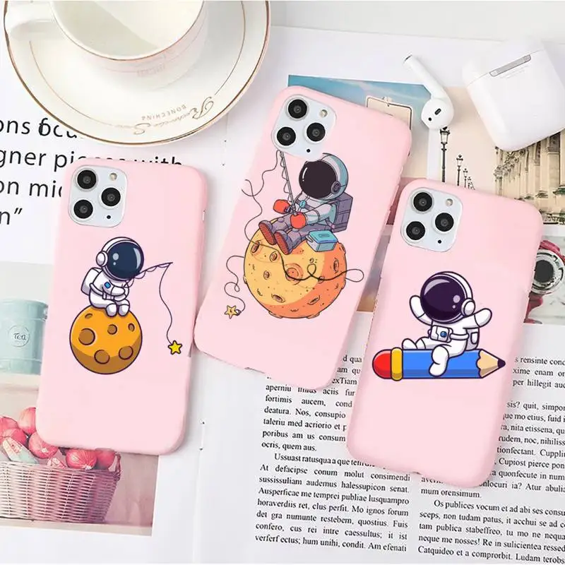 astronaut cute cartoon Phone Case Candy Color for iPhone 6 7 8 11 12 13 s mini pro X XS XR MAX Plus
astronaut cute cartoon Phone Case Candy Color for iPhone 6 7 8 11 12 13 s mini pro X XS XR MAX Plus