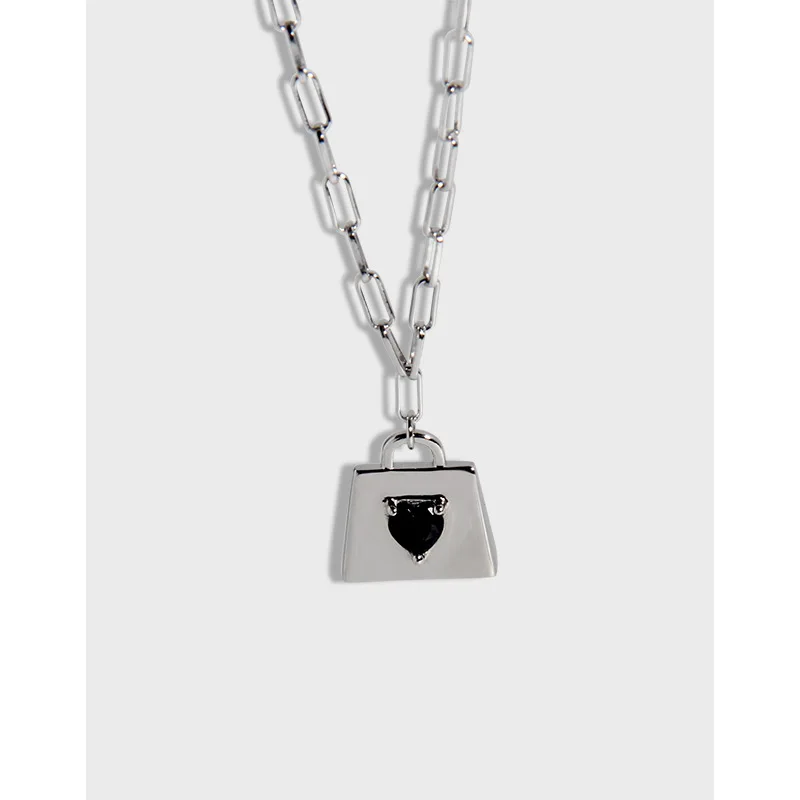 Silvology 925 Sterling Silver Black Heart Lock Pendant Necklace for Women Elegant Wide Chain Designer Necklace Birthday Jewelry
Silvology 925 Sterling Silver Black Heart Lock Pendant Necklace for Women Elegant Wide Chain Designer Necklace Birthday Jewelry