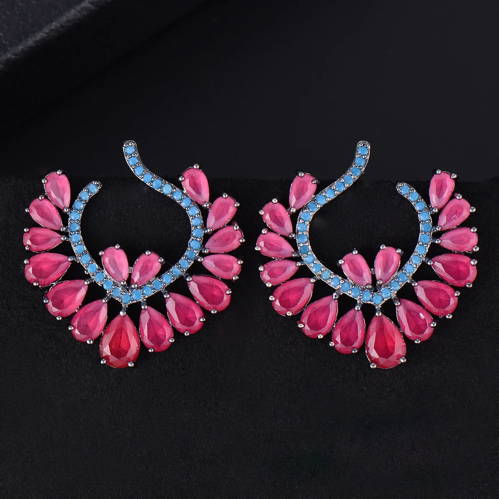 LARRAURI Luxury Attractive Charm Stud Earrings for Bridal Wedding Jewelry Multicolor Sweet Romantic Lover Gift 
LARRAURI Luxury Attractive Charm Stud Earrings for Bridal Wedding Jewelry Multicolor Sweet Romantic Lover Gift