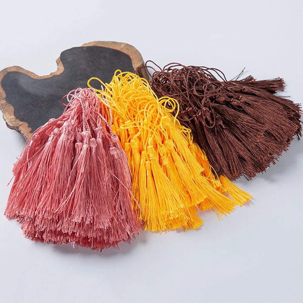 Wholesale 8cm Small Tassel Earrings Silk Brush Earring Charms Pendant for DIY Keychain Bookmark Jewelry Making Components Gift
Wholesale 8cm Small Tassel Earrings Silk Brush Earring Charms Pendant for DIY Keychain Bookmark Jewelry Making Components Gift