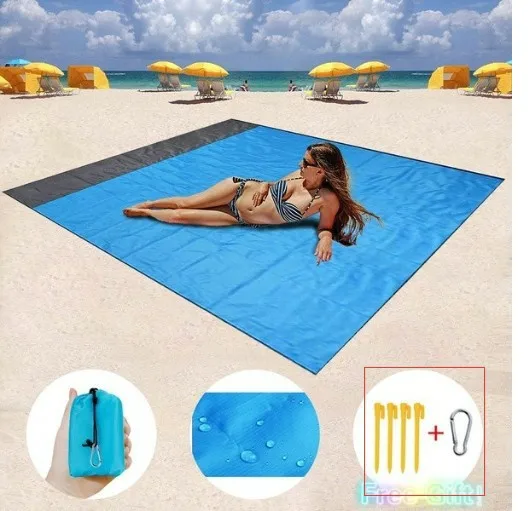 Portable outdoor camping beach mat waterproof plaid polyester picnic blanket 
Portable outdoor camping beach mat waterproof plaid polyester picnic blanket