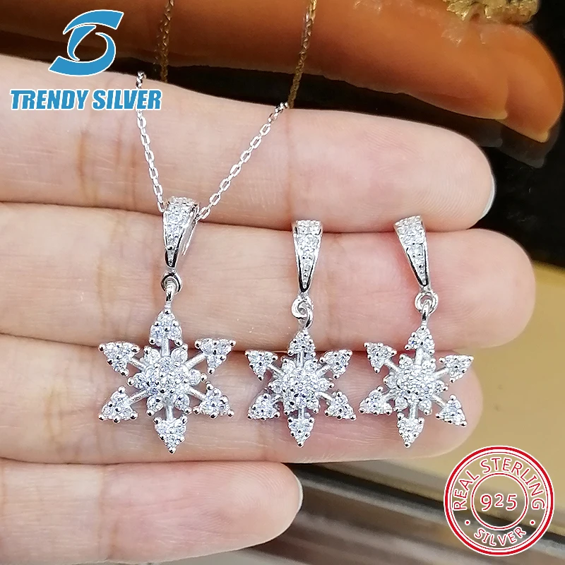 Комплект ювелирных изделий из чистого серебра 925 пробы с цирконием из чистого фианита, роскошные серьги-кольца, женское ожерелье с подвеско...
Комплект ювелирных изделий из чистого серебра 925 пробы с цирконием из чистого фианита, роскошные серьги-кольца, женское ожерелье с подвеско...