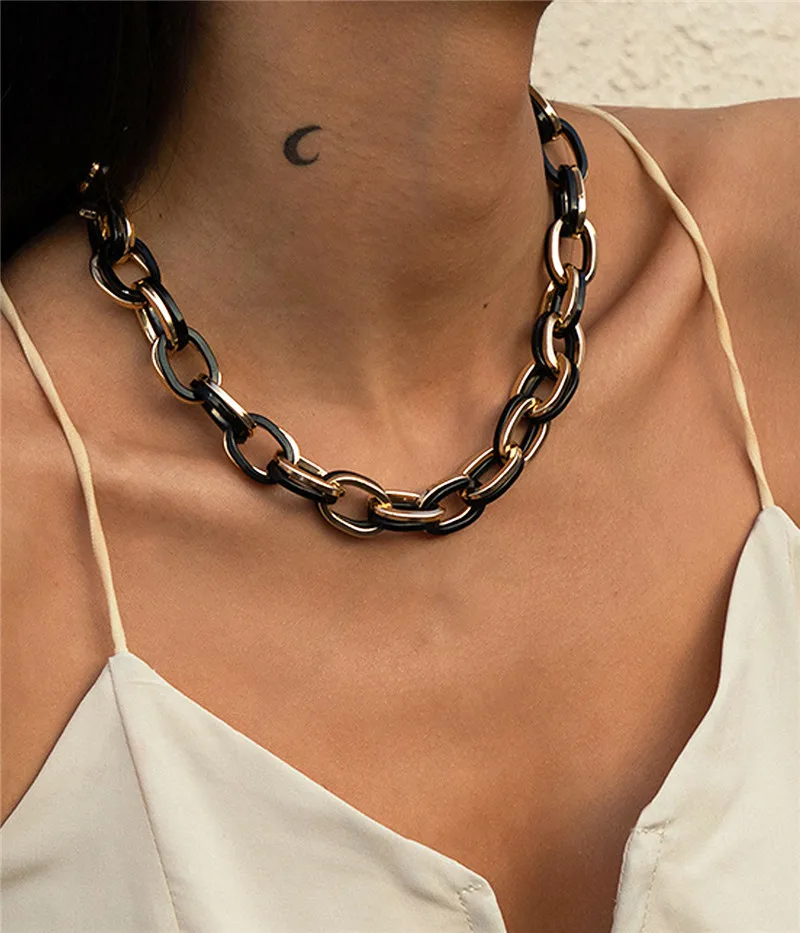Simple retro single-layer tassel Necklace Female punk Mixed Color Double Buckle Thick Chain hip-hop Necklace
Simple retro single-layer tassel Necklace Female punk Mixed Color Double Buckle Thick Chain hip-hop Necklace