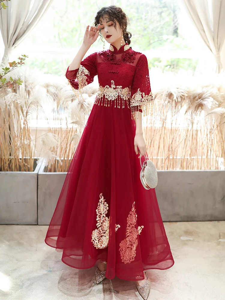 Red Cheongsam Chinese Wedding Dress Plus Size Clothing Retro Classical Wedding Suit Qipao Long Sleeved Party Evening Long Dress
Red Cheongsam Chinese Wedding Dress Plus Size Clothing Retro Classical Wedding Suit Qipao Long Sleeved Party Evening Long Dress