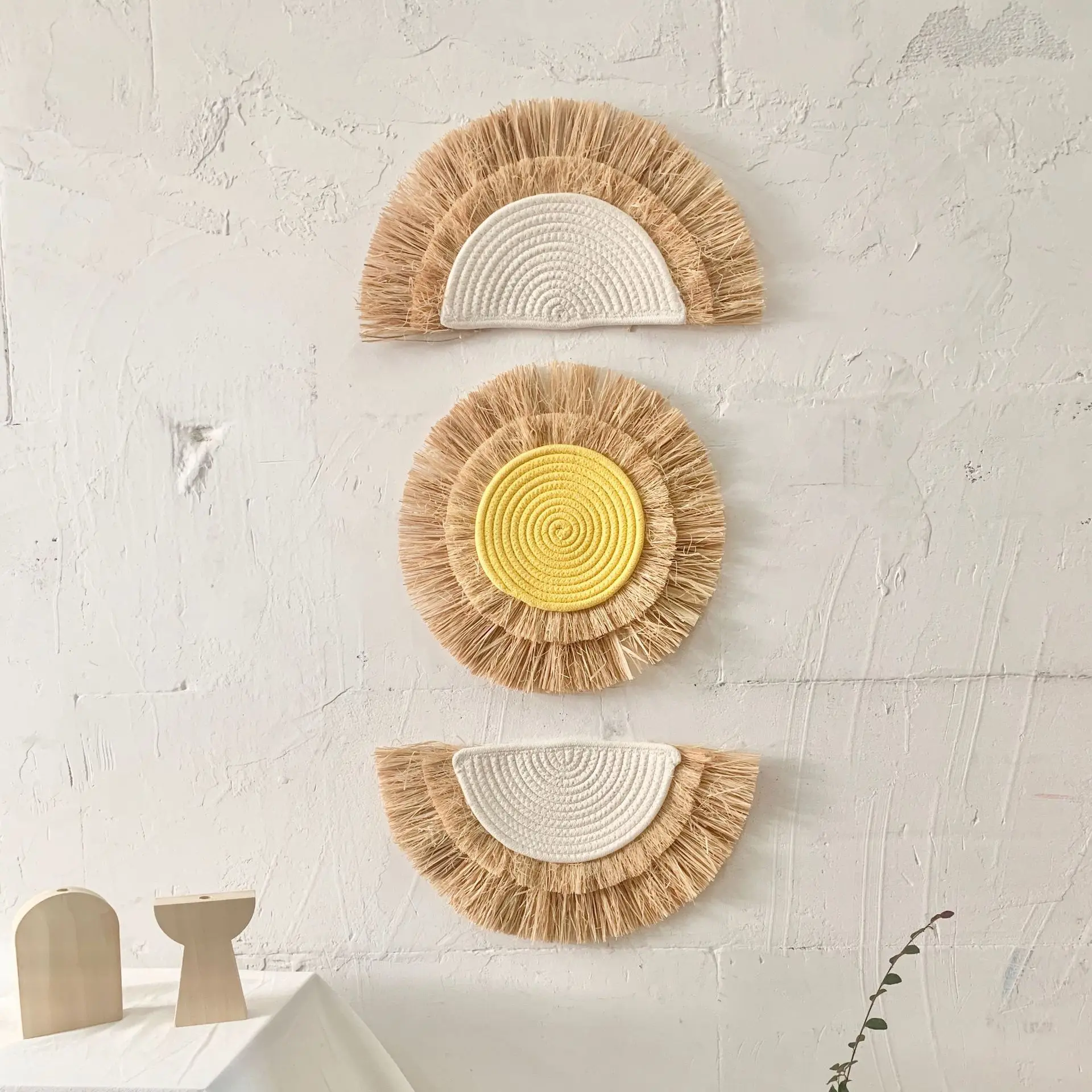 Vintage Phase Sun Hanging Decor Handmade Braided Straw Tidy Wall Art Aesthetic Home Dorm Room Nursery Decoration
Vintage Phase Sun Hanging Decor Handmade Braided Straw Tidy Wall Art Aesthetic Home Dorm Room Nursery Decoration