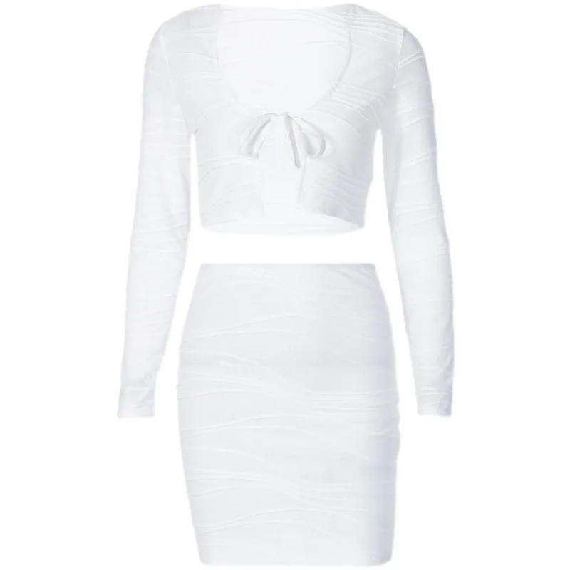 European and American 2021 autumn new U-neck lace up long sleeve cardigan short skirt suit
European and American 2021 autumn new U-neck lace up long sleeve cardigan short skirt suit