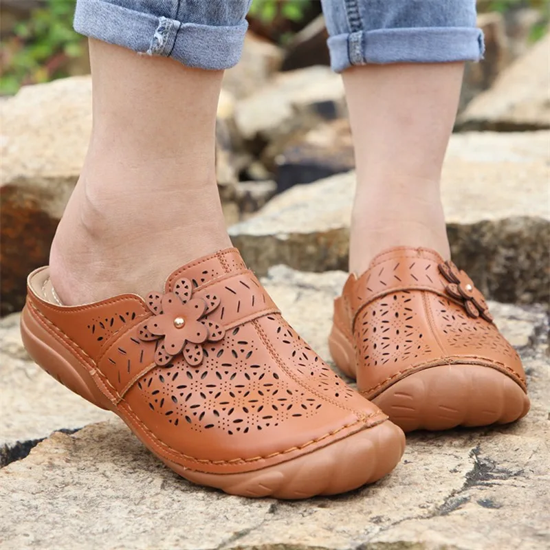 Women's thick-soled wedges sandals outdoor beach sandals and slippers casual large size summer shoes new designer roman shoes
Women's thick-soled wedges sandals outdoor beach sandals and slippers casual large size summer shoes new designer roman shoes