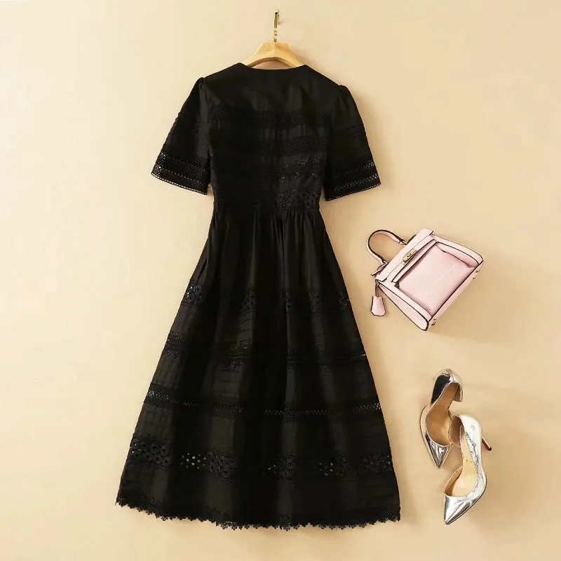 Embroidery Hollow Out Dress 2021 Summer Fashion Designer Women O-Neck Lace Patchwork Short Sleeve Mid-Calf Length White Dress
Embroidery Hollow Out Dress 2021 Summer Fashion Designer Women O-Neck Lace Patchwork Short Sleeve Mid-Calf Length White Dress