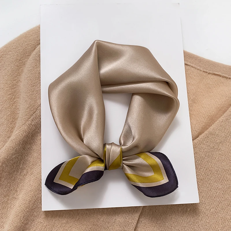 Women Headband Neck Foulard Print Designer 100% Natural Silk Square Scarves Female Kerchief Hairband 2022 Small Bandana
Women Headband Neck Foulard Print Designer 100% Natural Silk Square Scarves Female Kerchief Hairband 2022 Small Bandana