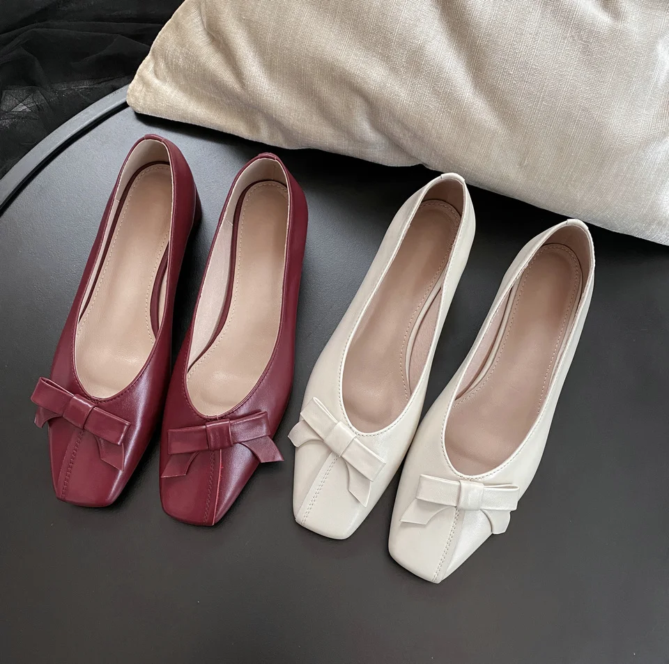 EshtonShero Summer Women Pumps Square Low Heels Shoes Leather Women Casual Party Shoes Platform Ladies Wedding Shoes Size 3-9
EshtonShero Summer Women Pumps Square Low Heels Shoes Leather Women Casual Party Shoes Platform Ladies Wedding Shoes Size 3-9