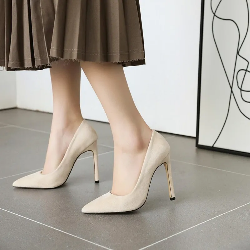 LeShion Of Chanmeb Large Size 48 Women Stiletto Heels Shoes Ladies Faux Suede Pumps Black Red Nude High-heeled Office Party Shoe 
LeShion Of Chanmeb Large Size 48 Women Stiletto Heels Shoes Ladies Faux Suede Pumps Black Red Nude High-heeled Office Party Shoe
